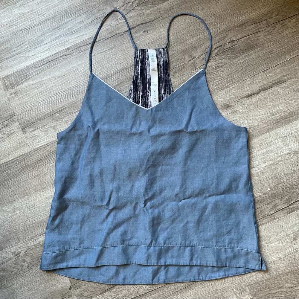 Lululemon tank top
